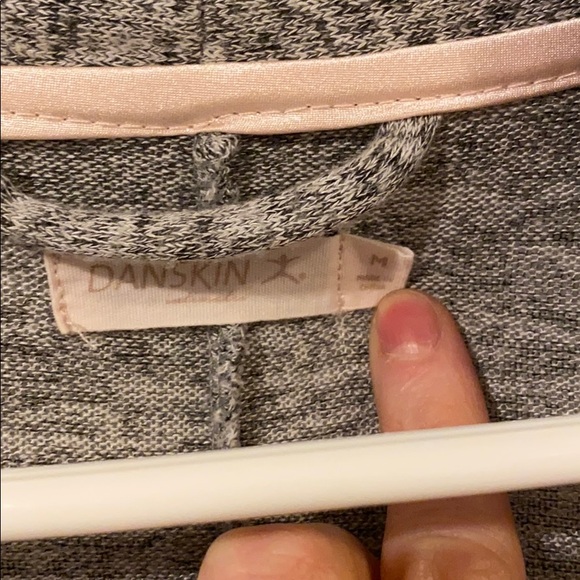 Cardigans - Picture 3 of 6